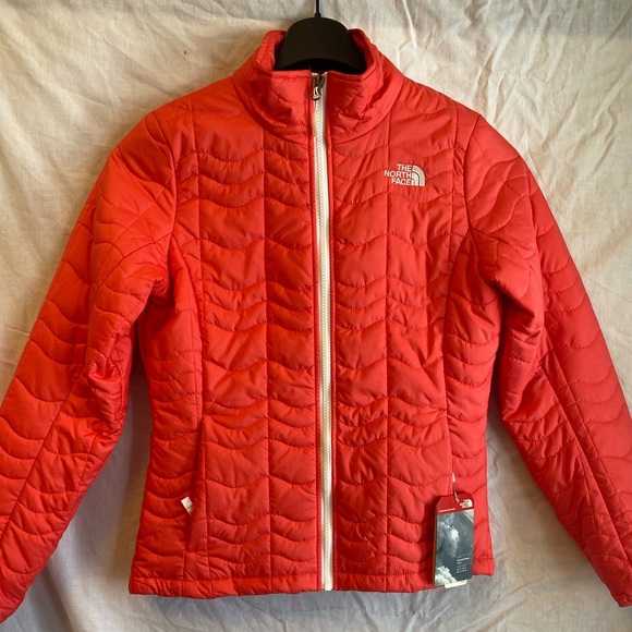 The North Face Jackets \u0026 Coats | North Face Womens Bombay Jacket | Color: Red | Size: S | Thriftypaisley's Closet